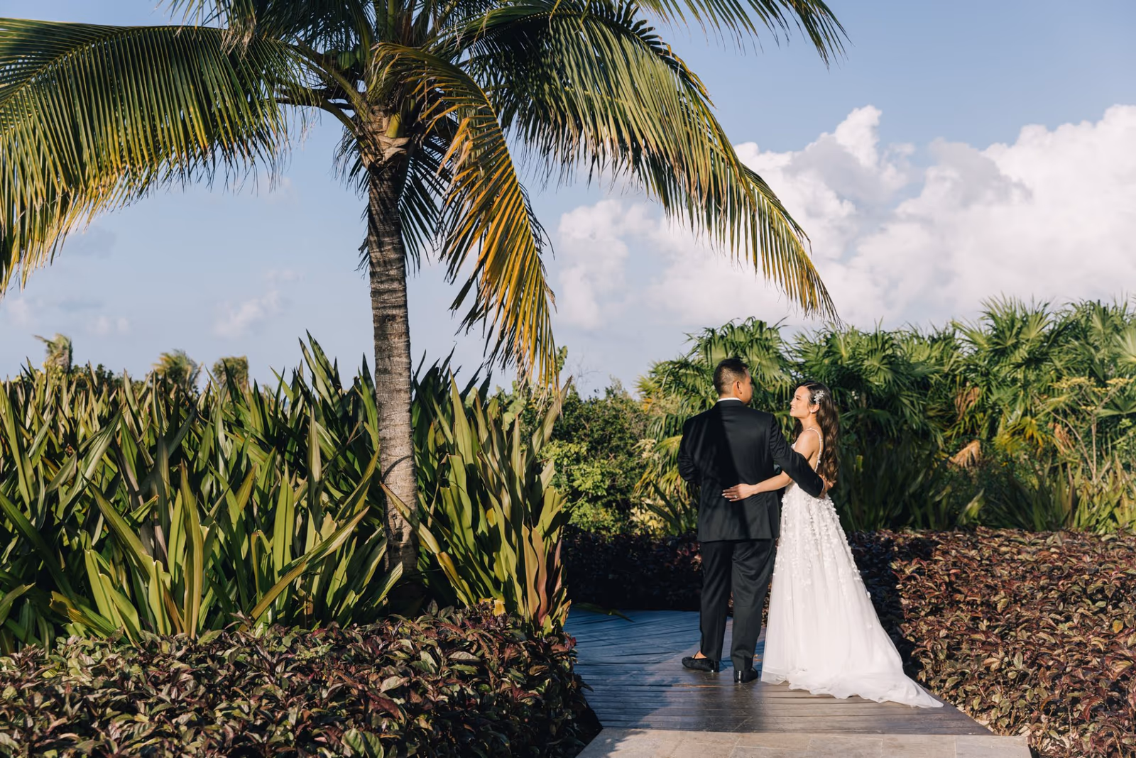 Wedding in Grand Palladium Costa Mujeres Resort — photo 72