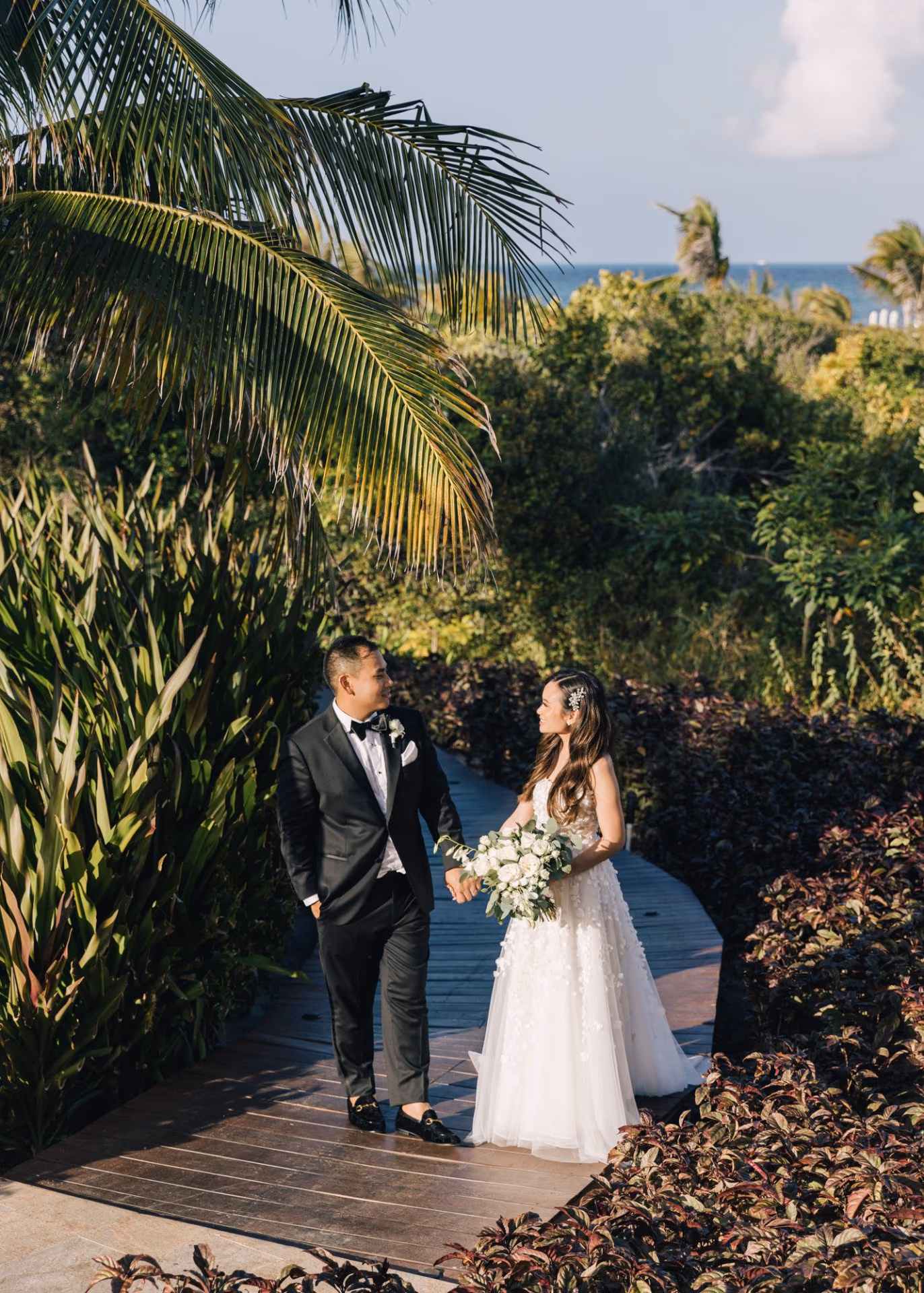 Wedding in Grand Palladium Costa Mujeres Resort — photo 76